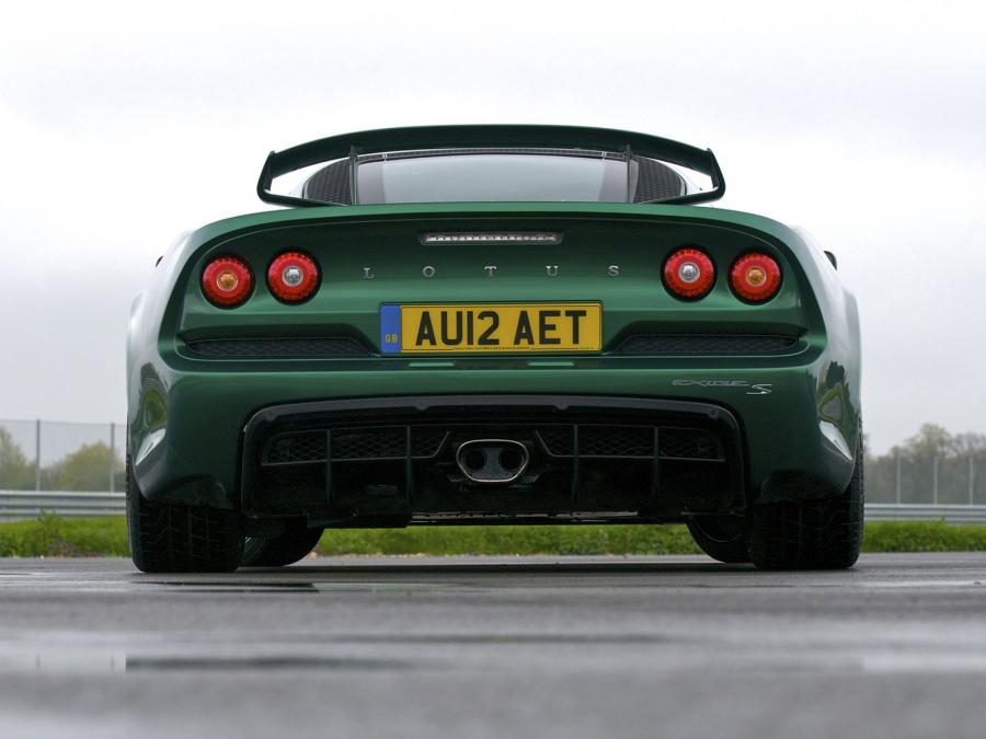  Lotus Exige S 2011 года  (фото 2 из 30)